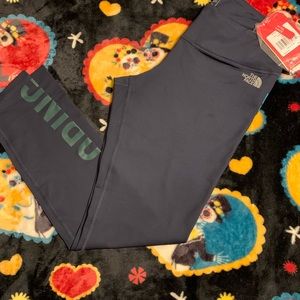 🏃🏽‍♀️The Northface Flash Dry Leggings NWT🏃🏽‍♀️